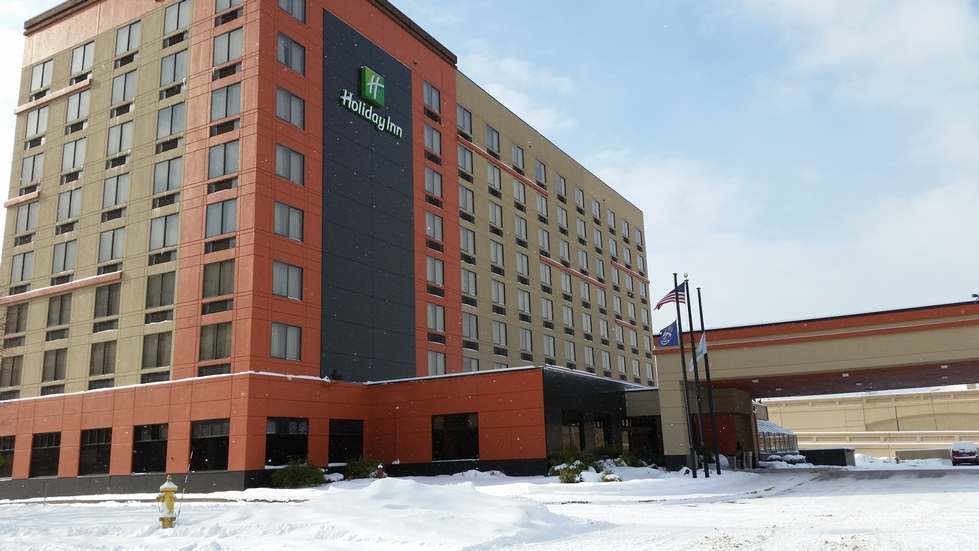 Holiday Inn Outside View